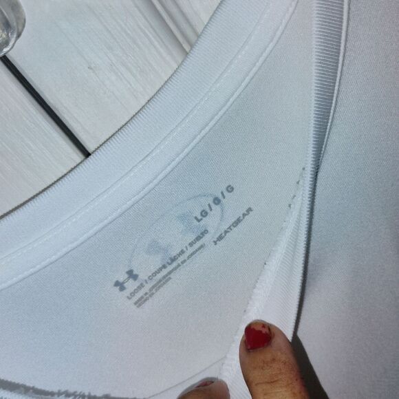 Under Armour Women's Classic White Tee - Picture 3 of 10